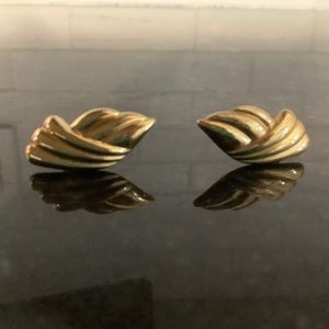 Vintage Gold Tone Pierced Signed Earrings